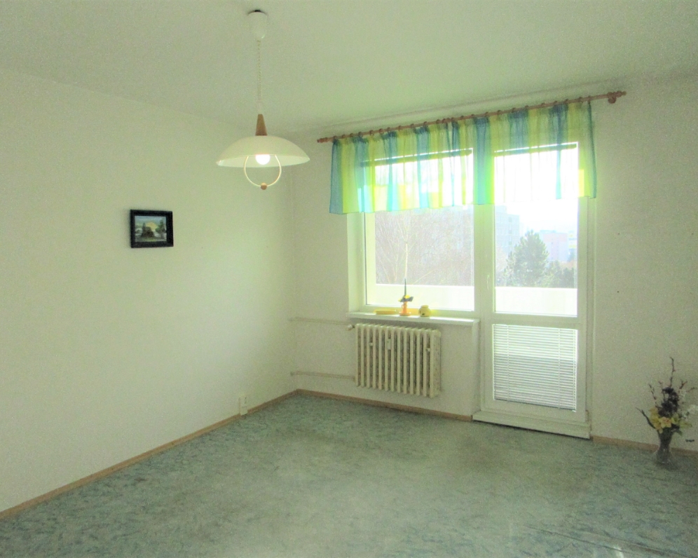 3-IZBOVÝ BYT S LOGGIOU, POPRAD