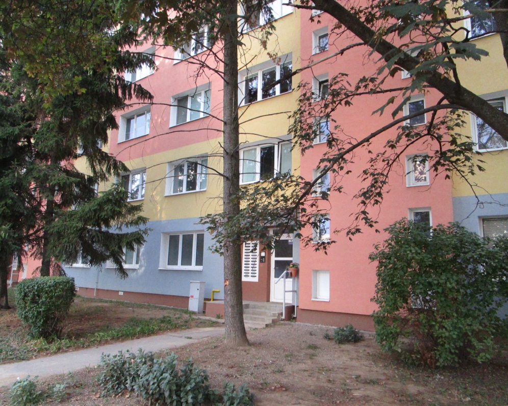 1-IZBOVÝ BYT, KOŠICE - TERASA