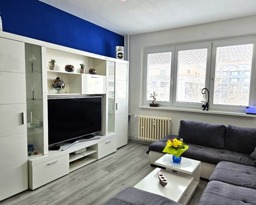 MODERNÝ 4-IZBOVÝ BYT, KOŠICE - ZÁPAD